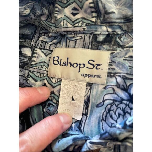 Bishop St Apparel Men's Native Hawaiian Design Collared Buttoned Shirt Size 3XL - Picture 3 of 12